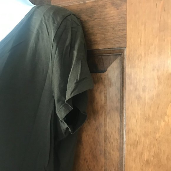 H&M Basic Dark Olive V-Neck Cap Sleeve Tee Large - Picture 4 of 9